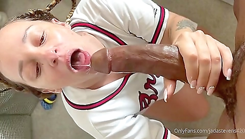 Amateur black chick with a big ass and a tattooed face