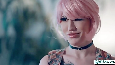 Tattooed redhead gets her big ass nailed by her friend